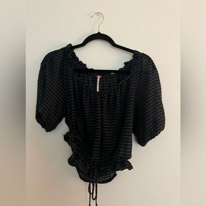 FREE PEOPLE crop top, SIZE: SMALL